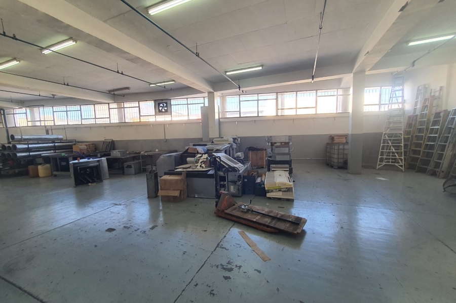 To Let commercial Property for Rent in North End Eastern Cape